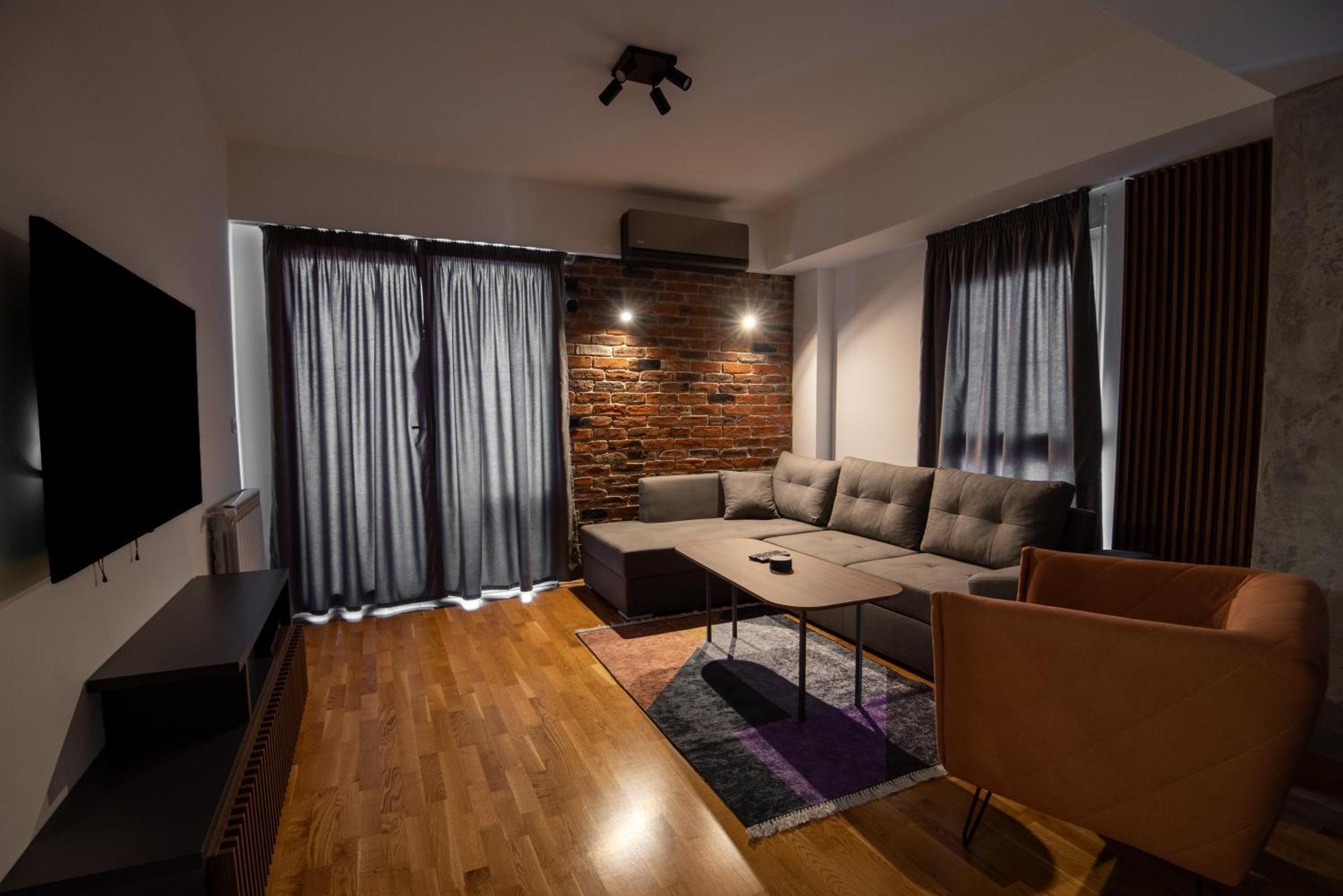 Luxury Apartment Adrianna 2 Skopje Buitenkant foto